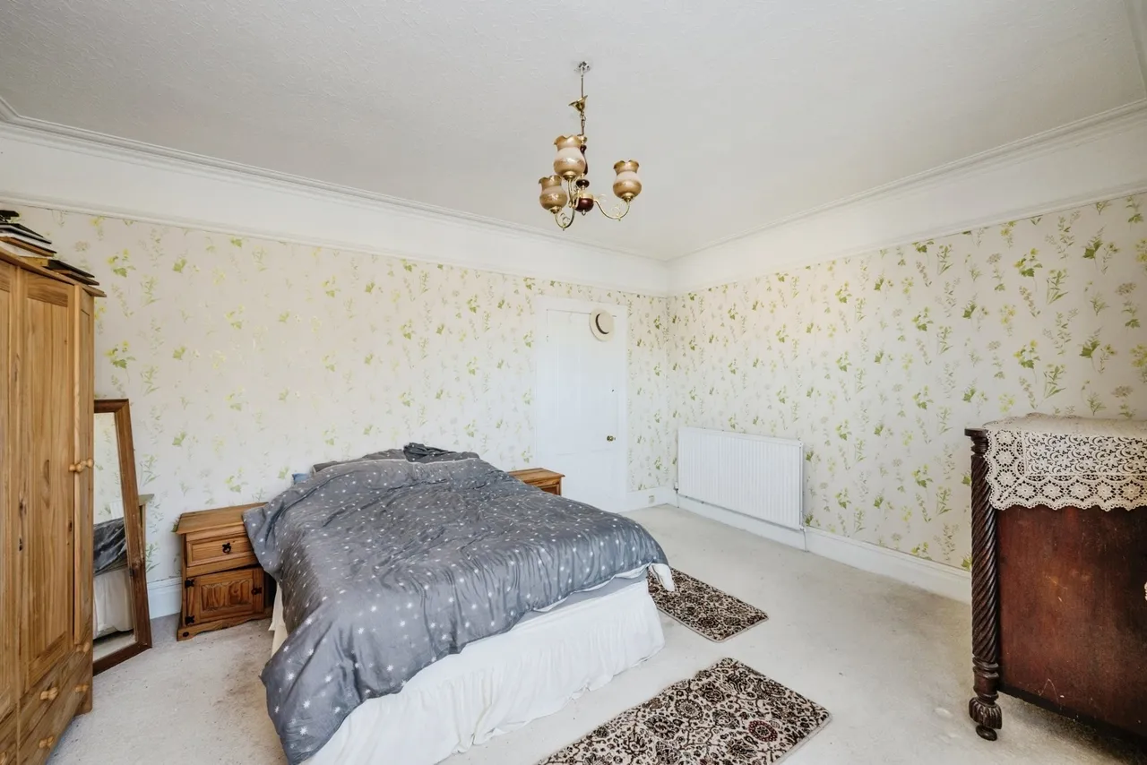Newton Road, Swansea, SA3, photo 10