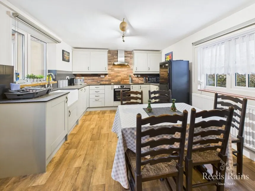 Alma Square, Hunmanby, YO14, photo 4