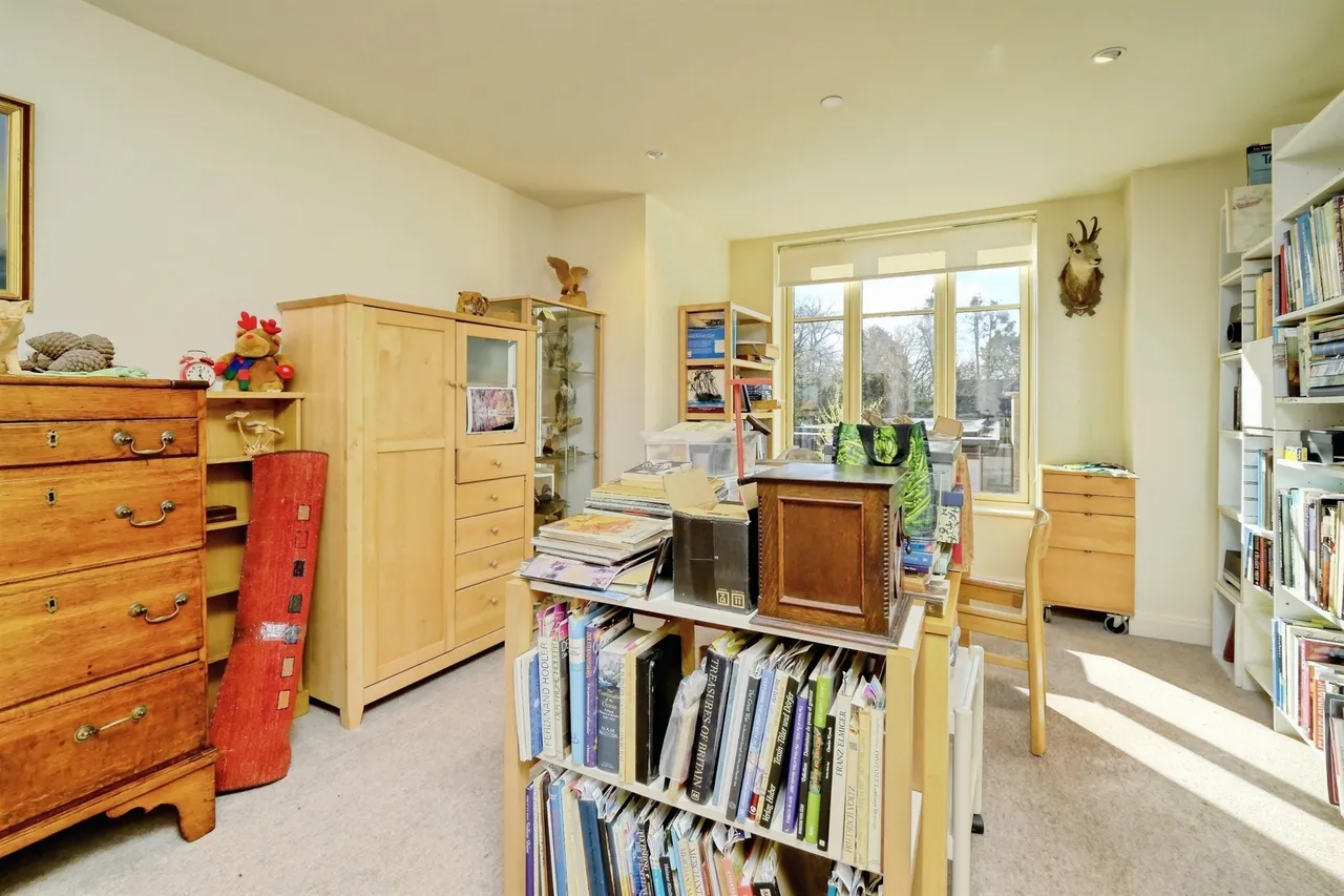 Garnier Drive, Bishopstoke, SO50, photo 5