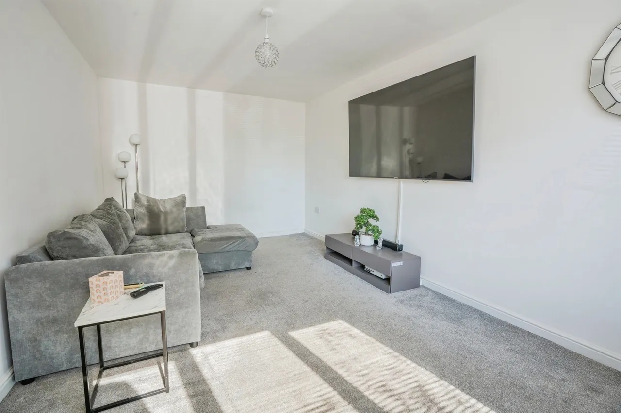 South Moor Drive, Goldthorpe, Rotherham, photo 8