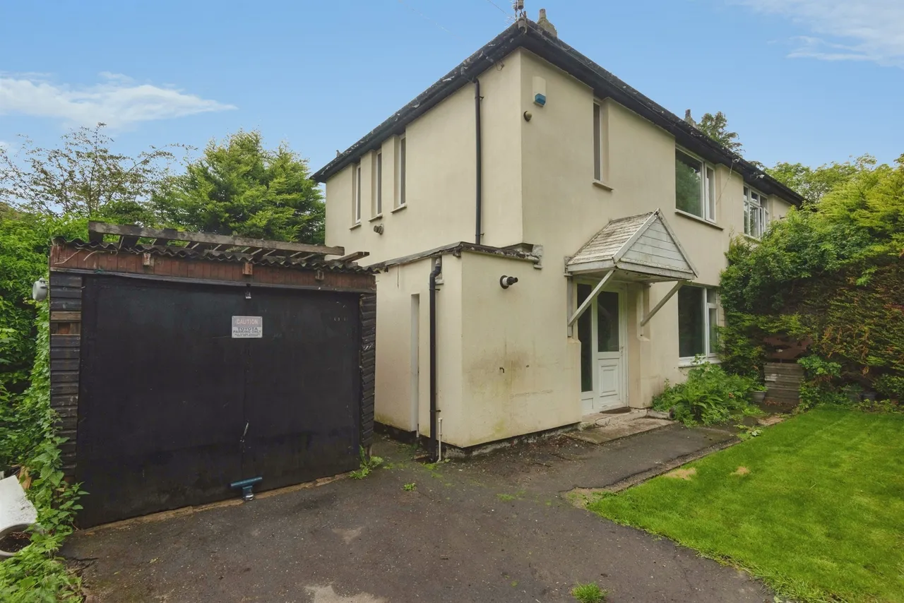 2 bed house for sale — Cranmer Bank, Leeds