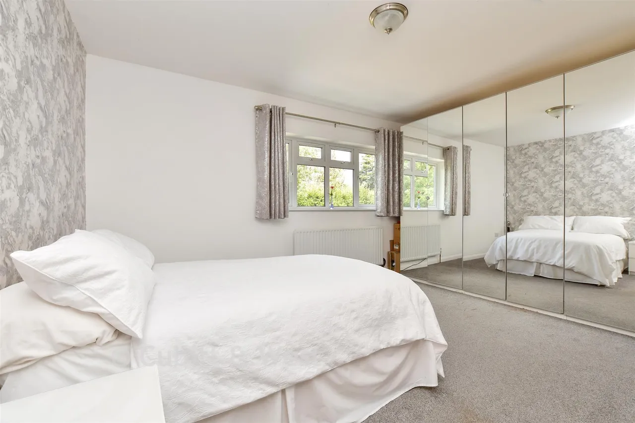 Grange Meadow, Banstead, SM7, photo 14