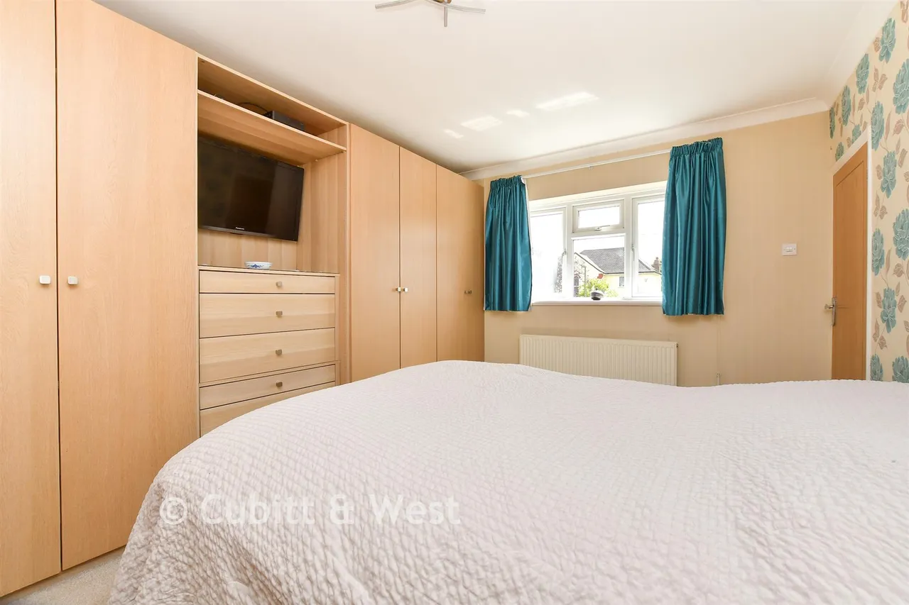 Grange Meadow, Banstead, SM7, photo 13