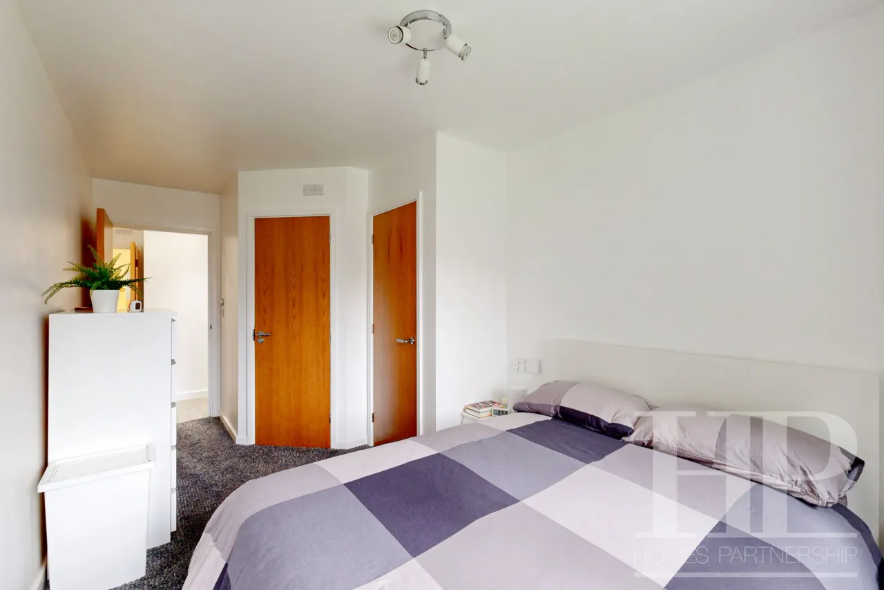 Oakbrook Woodfield Road, Crawley, RH10, photo 9