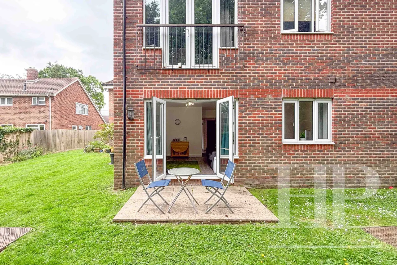 Oakbrook Woodfield Road, Crawley, RH10, photo 15