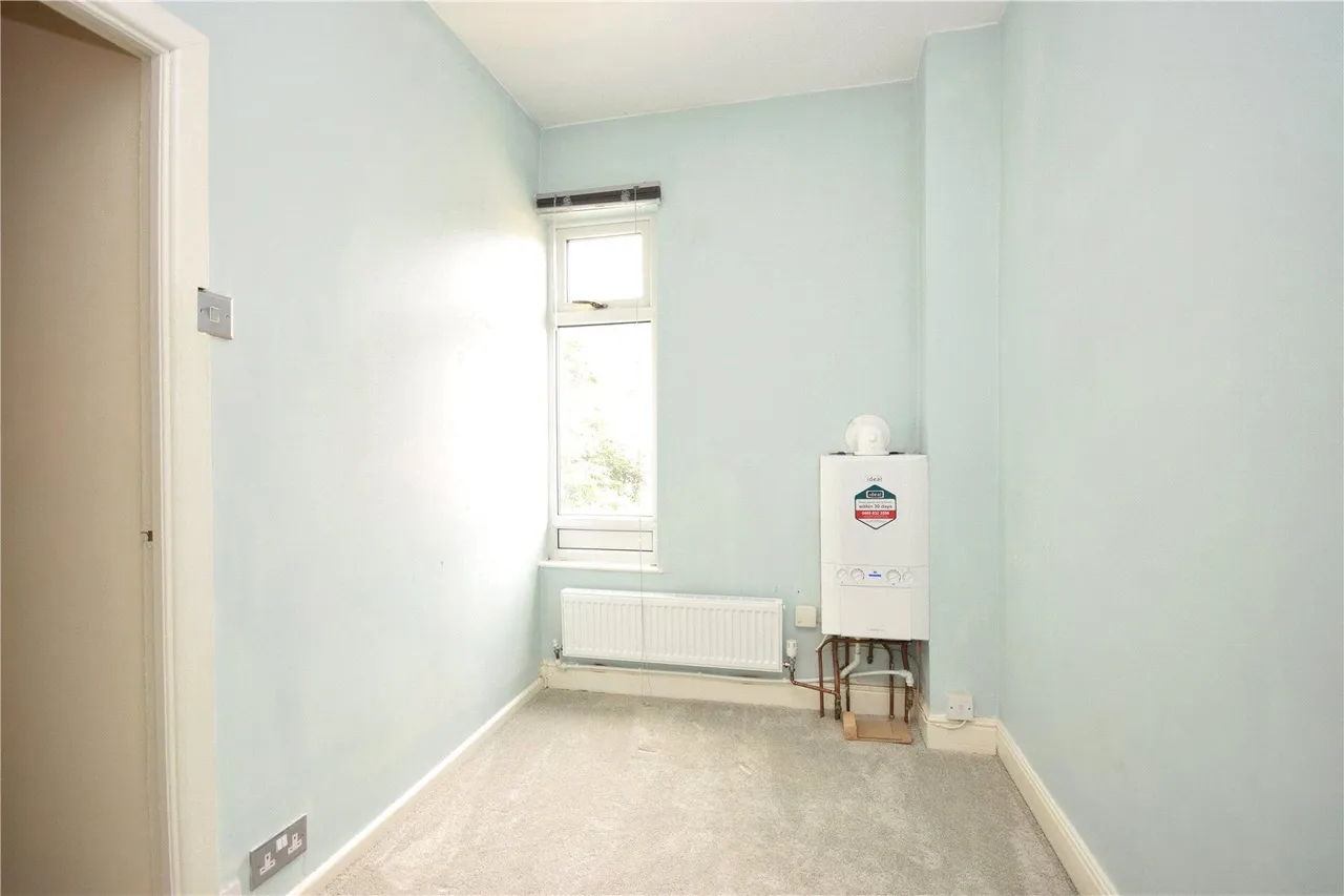 Springfield Mount, Horsforth, LS18, photo 7