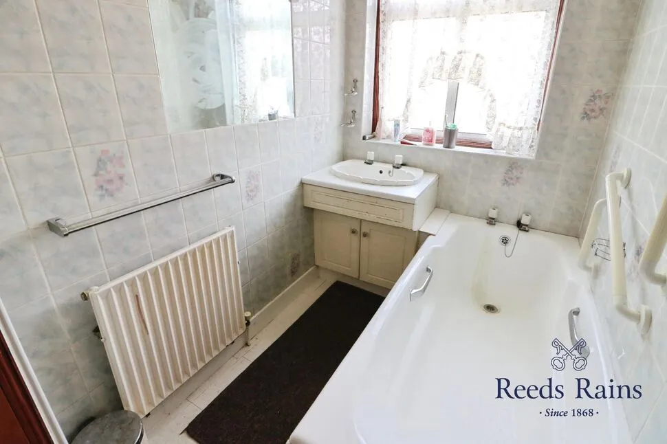 St. Edmunds Road, Ilford, IG1, photo 12