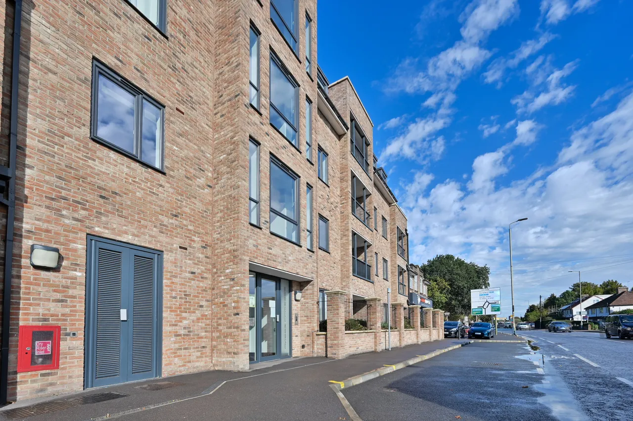 Watford, WD24, photo 14