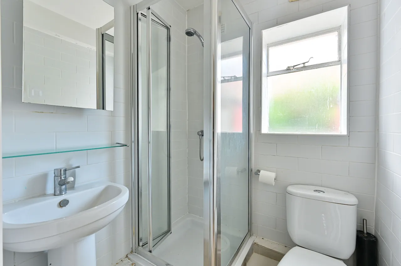 32b Cedarne Road, London, photo 3