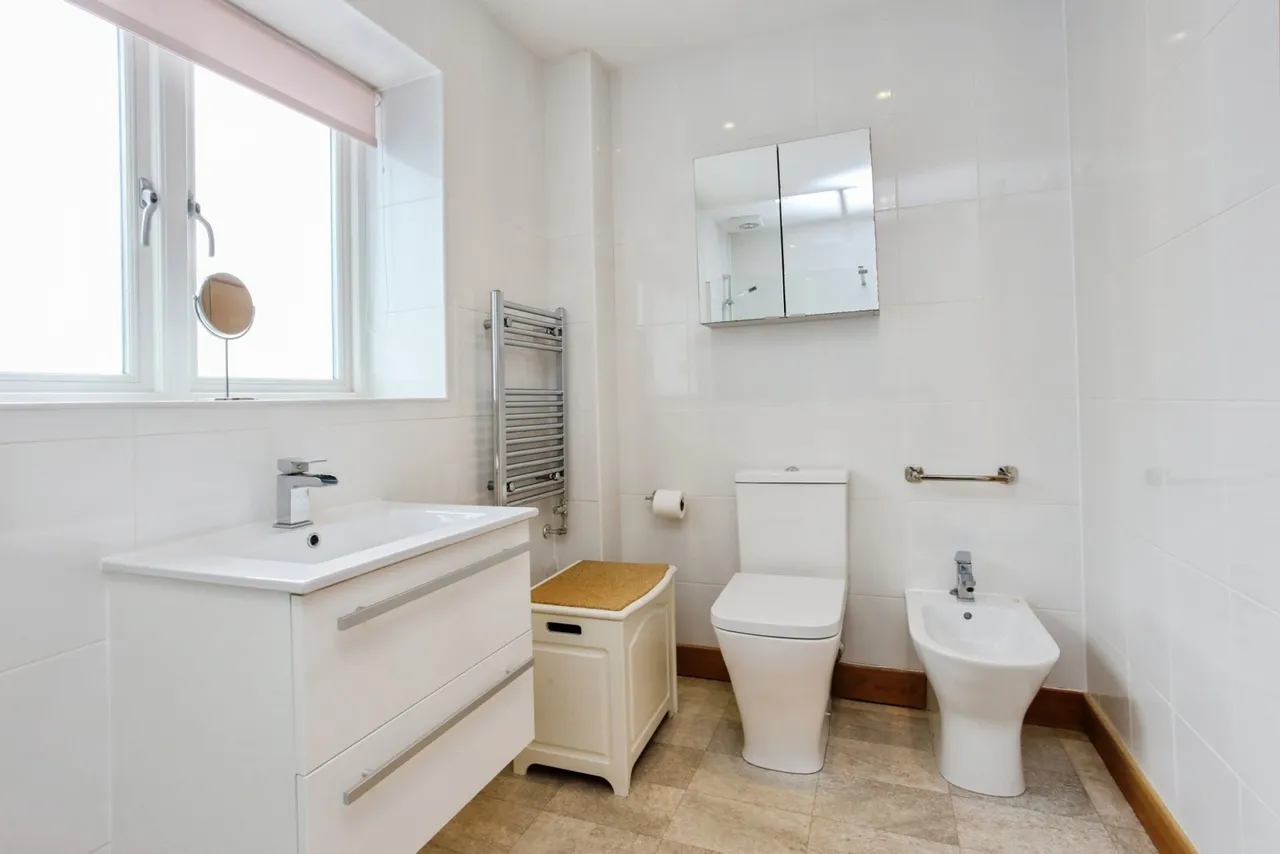 Hunt Road, Tonbridge, TN10, photo 18