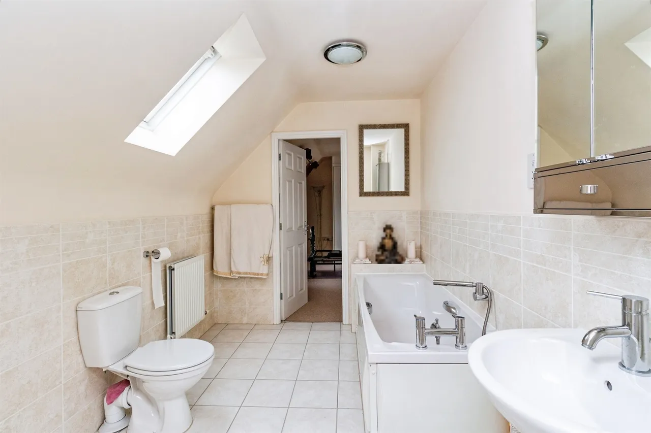 Oakbrook Close, Stafford, photo 6