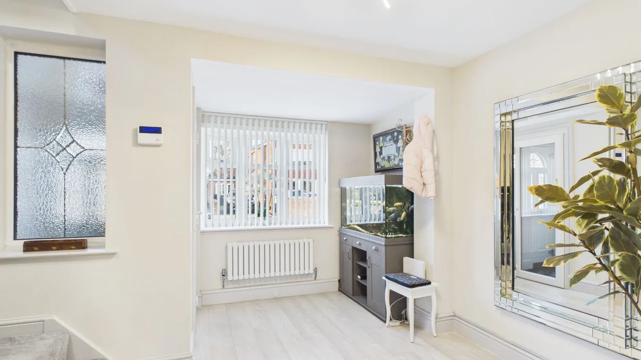 Wallheath Crescent, Stonnall, WS9, photo 5