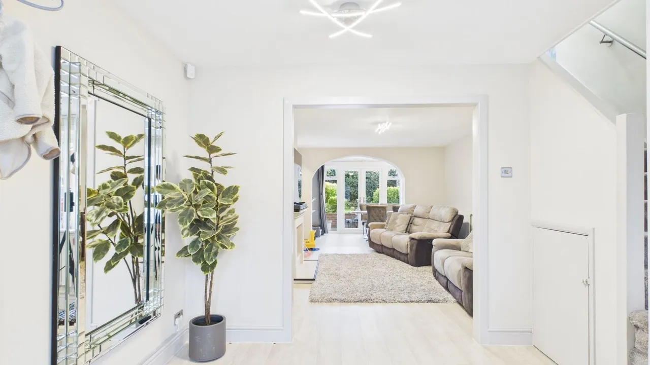Wallheath Crescent, Stonnall, WS9, photo 3