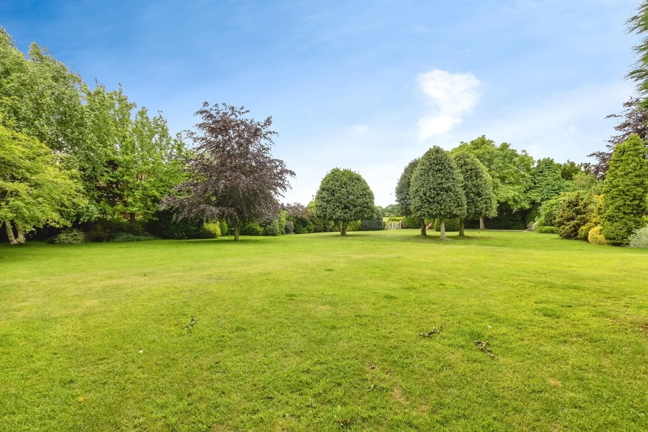 The Green, Car Colston, NG13, photo 4