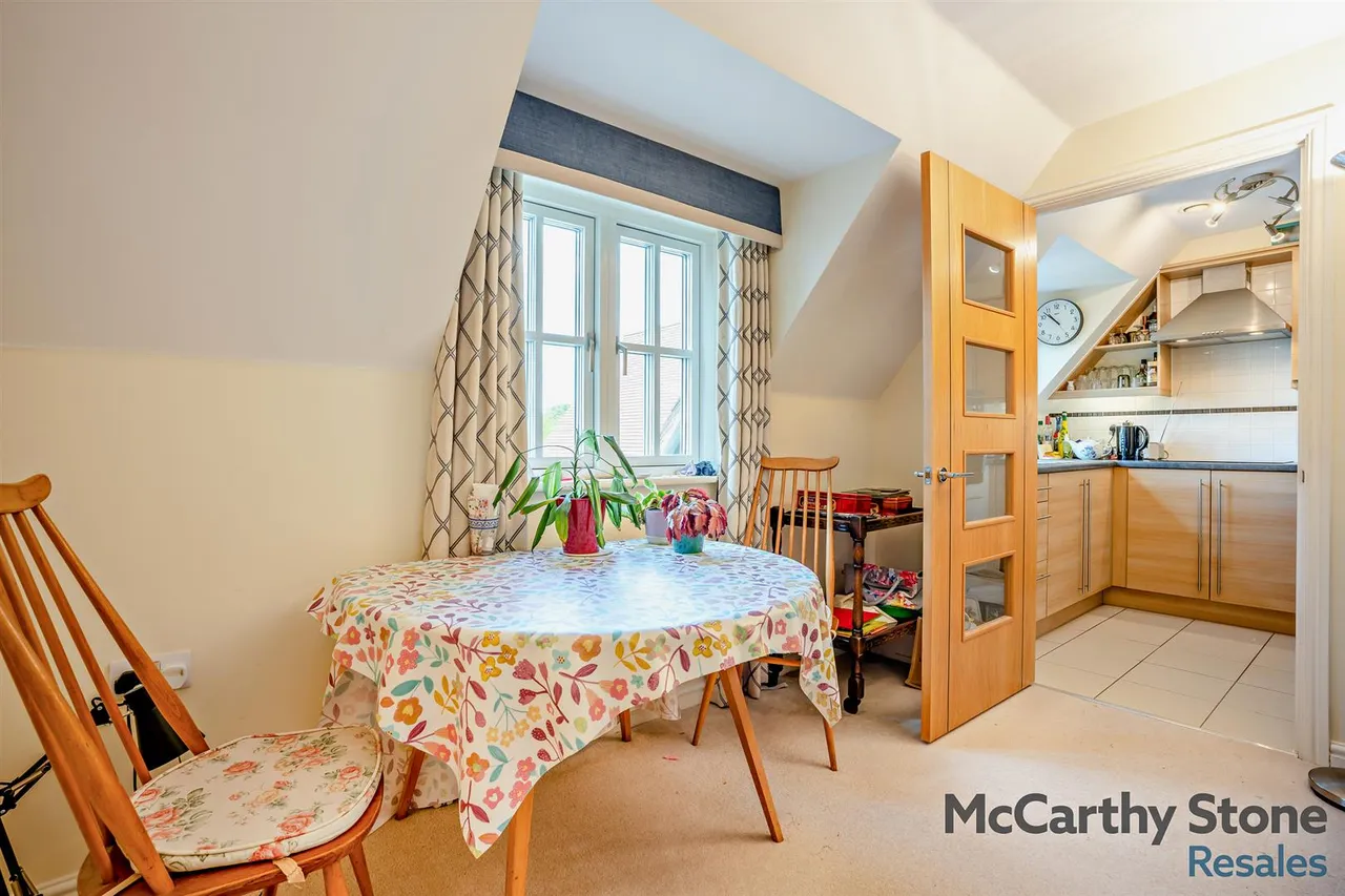 Parsonage Barn Lane, Ringwood, BH24, photo 6