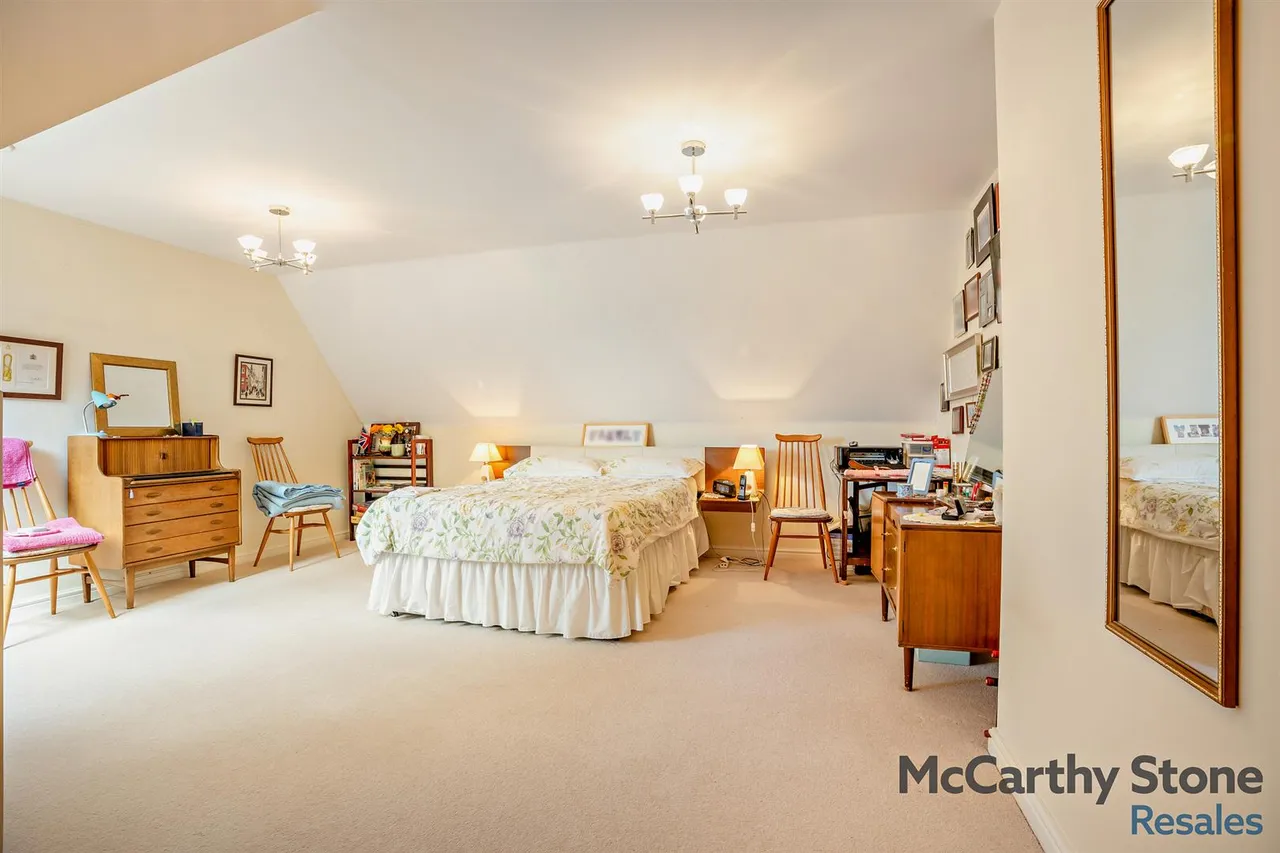 Parsonage Barn Lane, Ringwood, BH24, photo 4