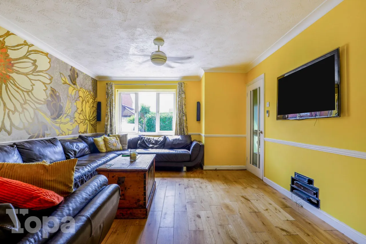 Chambers Close, Greenhithe, DA9, photo 6