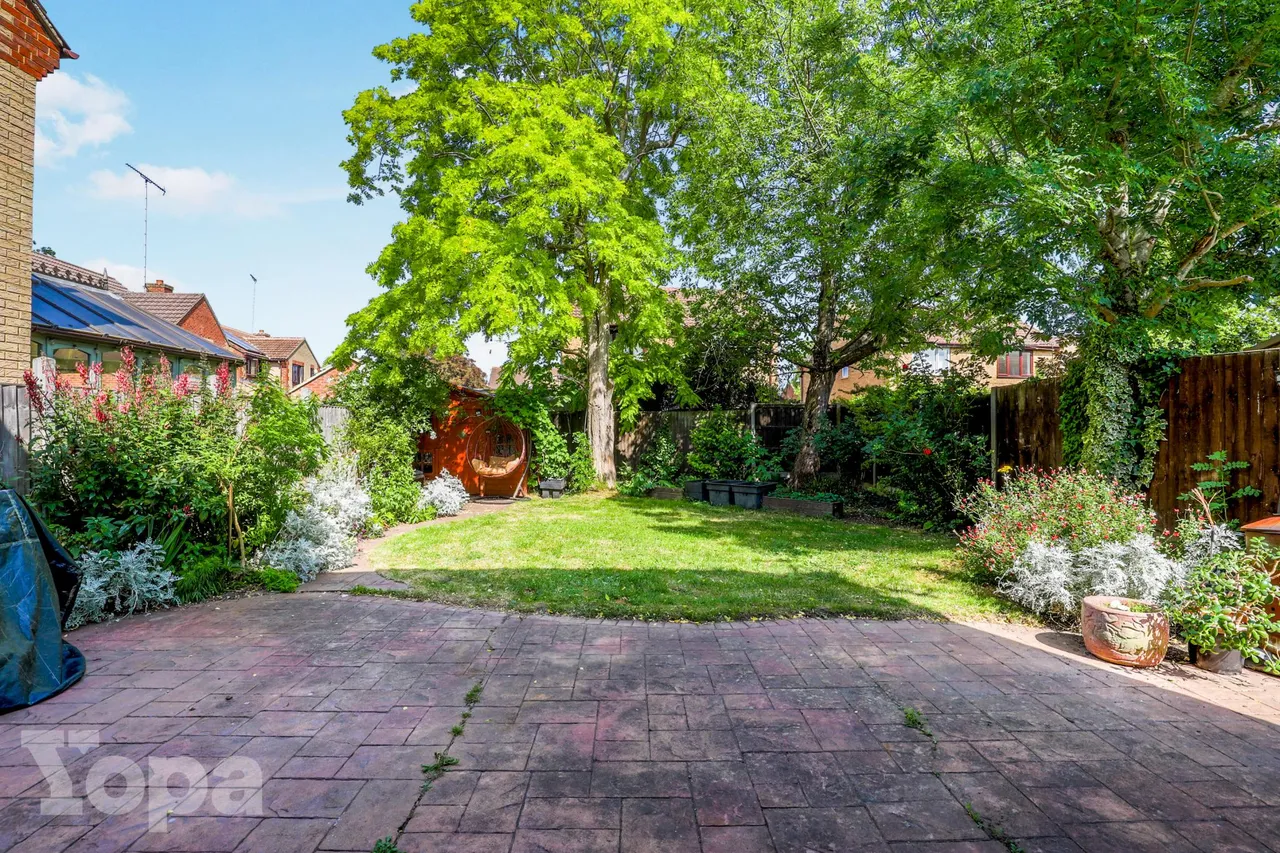 Chambers Close, Greenhithe, DA9, photo 20
