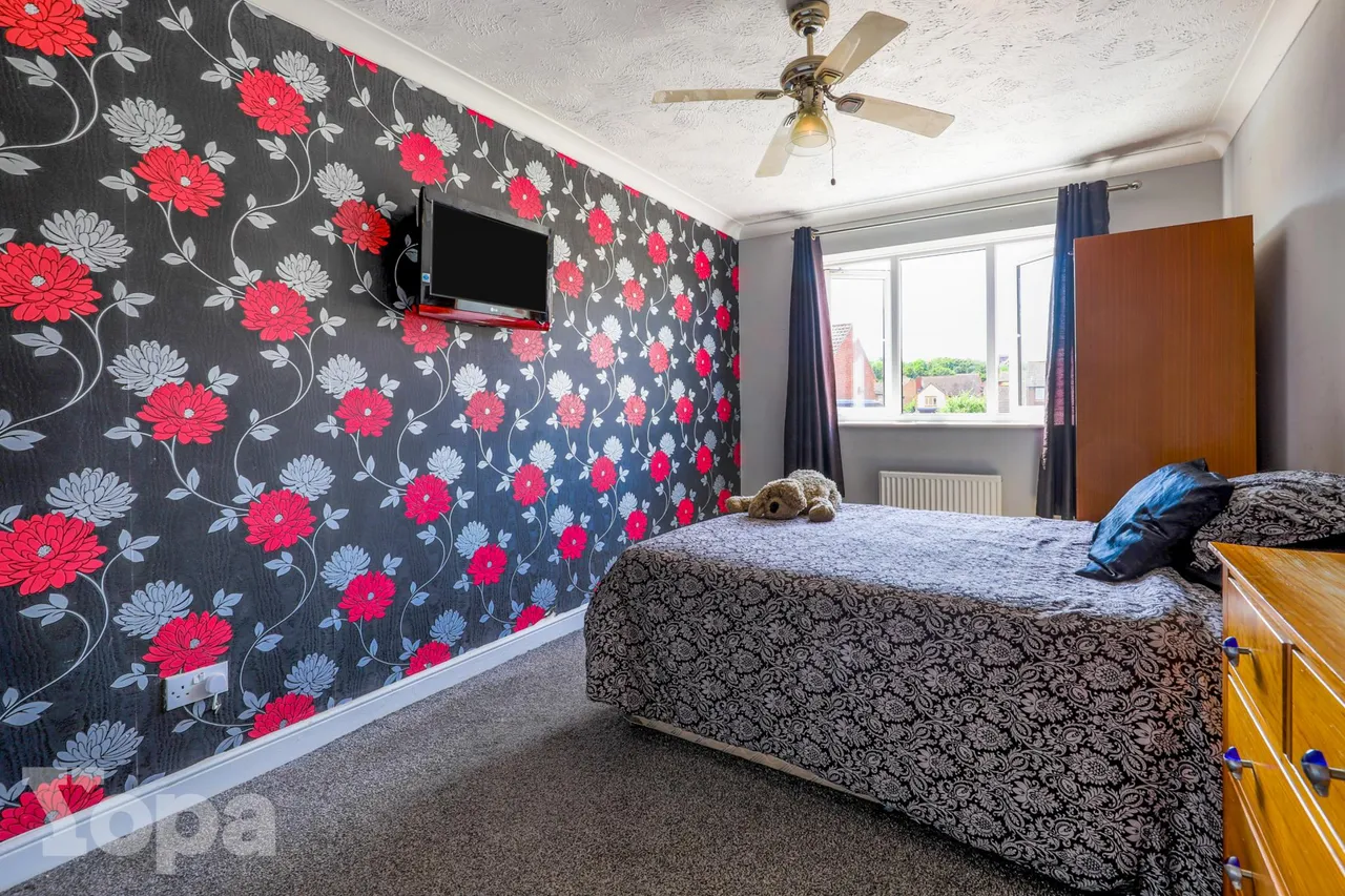 Chambers Close, Greenhithe, DA9, photo 11