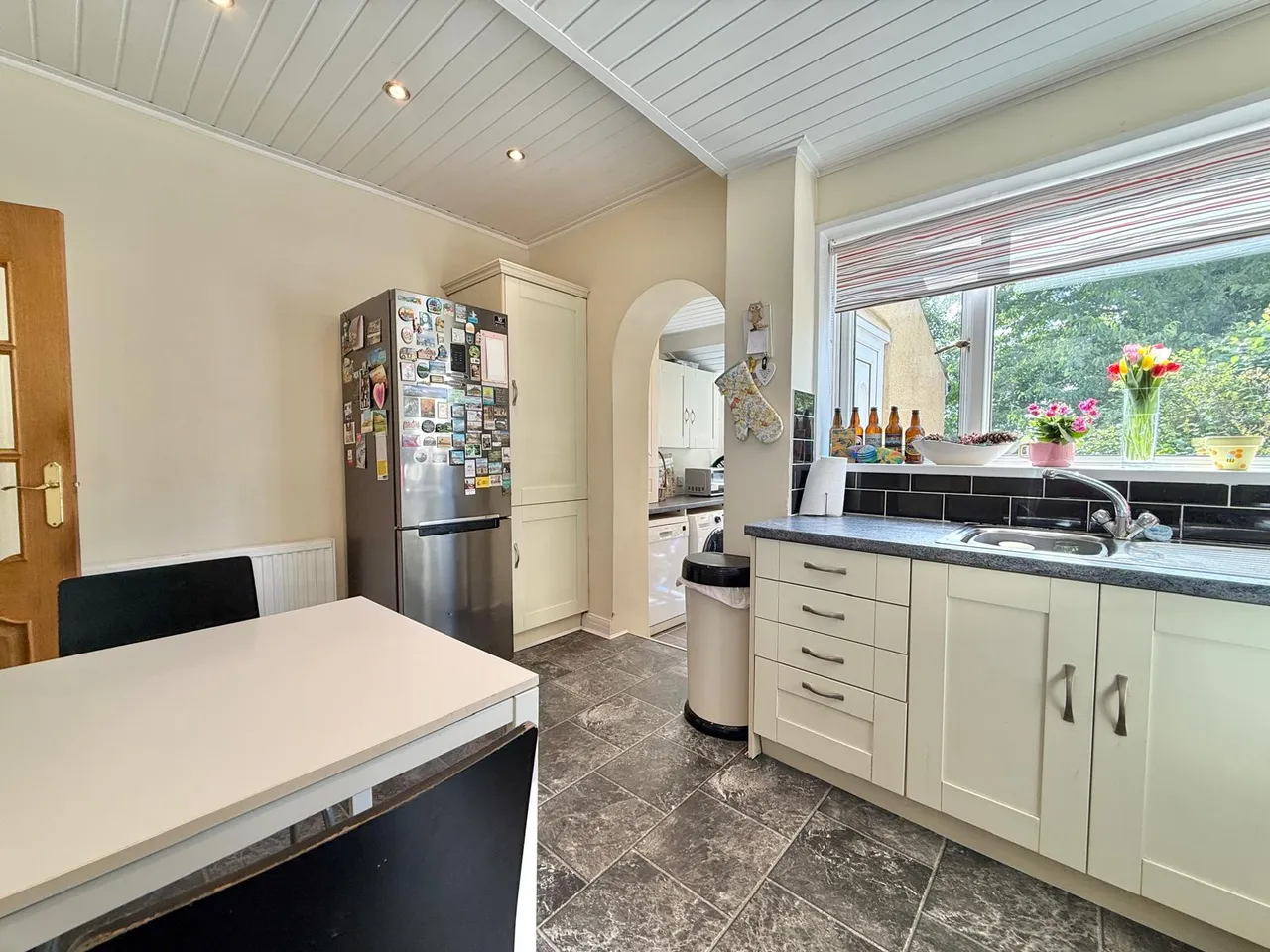 Foxhall Road, Denton, M34, photo 5