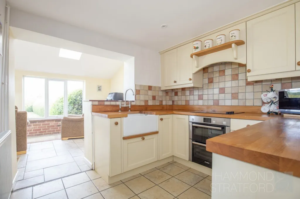 Silver Street, Besthorpe, photo 3