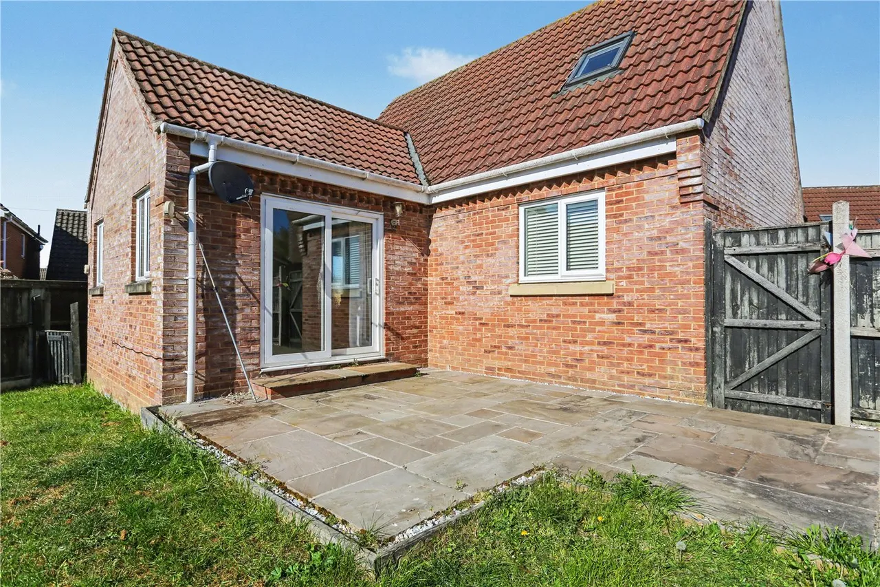 Clere Close, Wymondham, Norfolk, NR18, photo 5