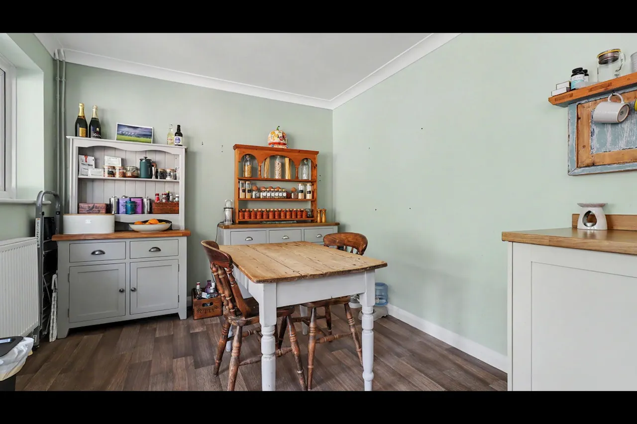 Wayside, Stowmarket, IP14, photo 4