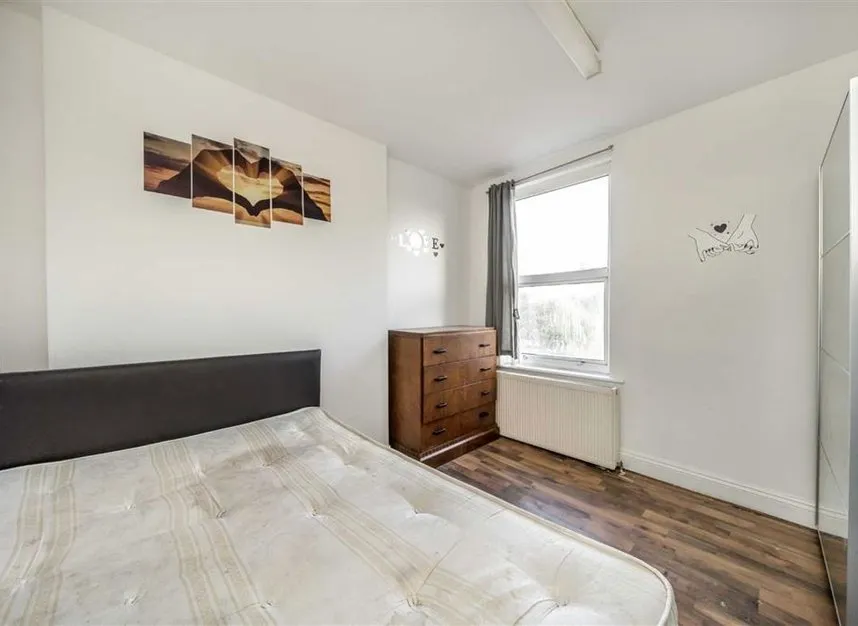 Claremont Road, Cricklewood, NW2, photo 4