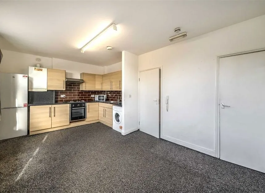 Claremont Road, Cricklewood, NW2, photo 2