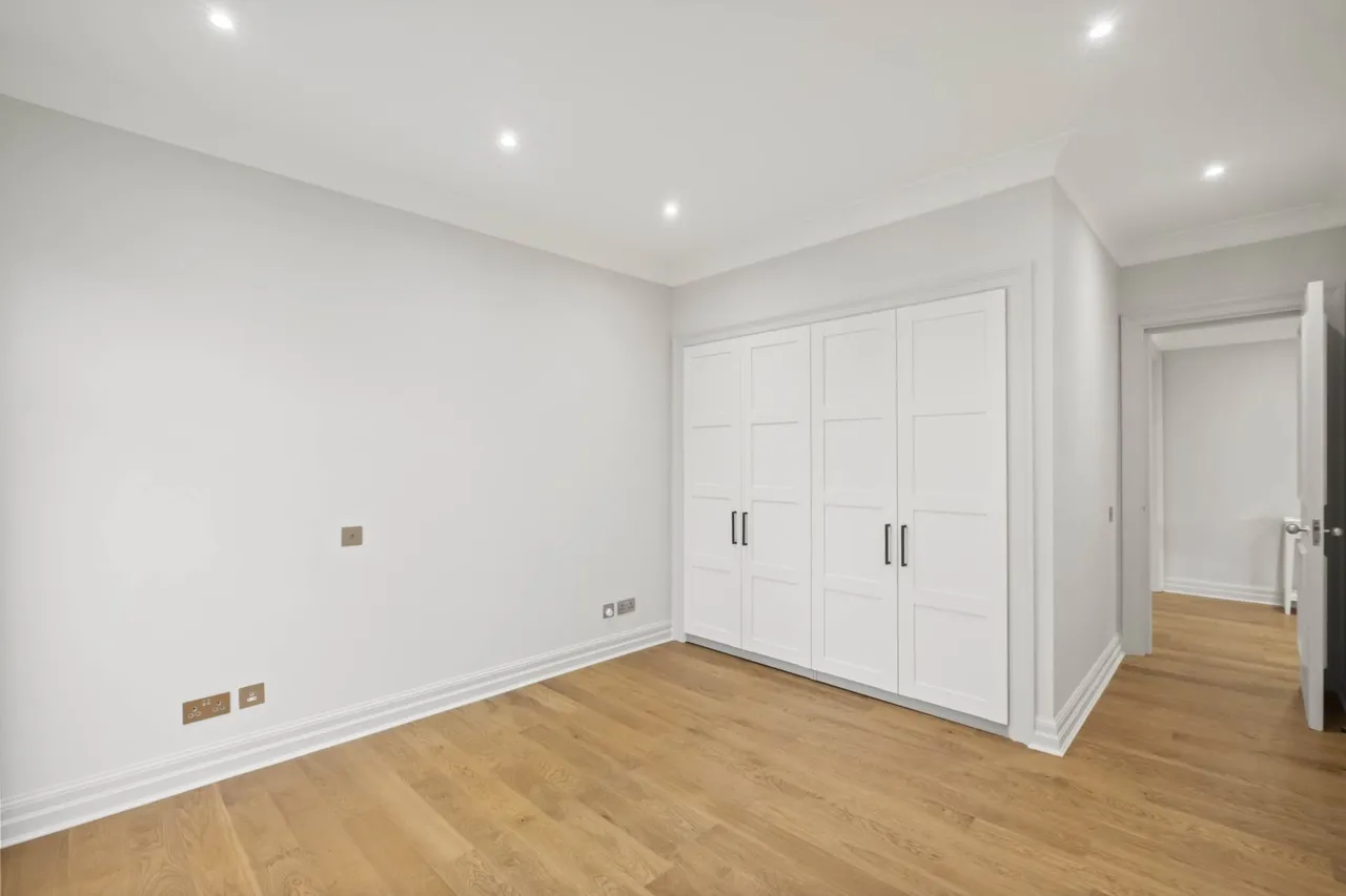 Stone Hall Place, London, W8, photo 12