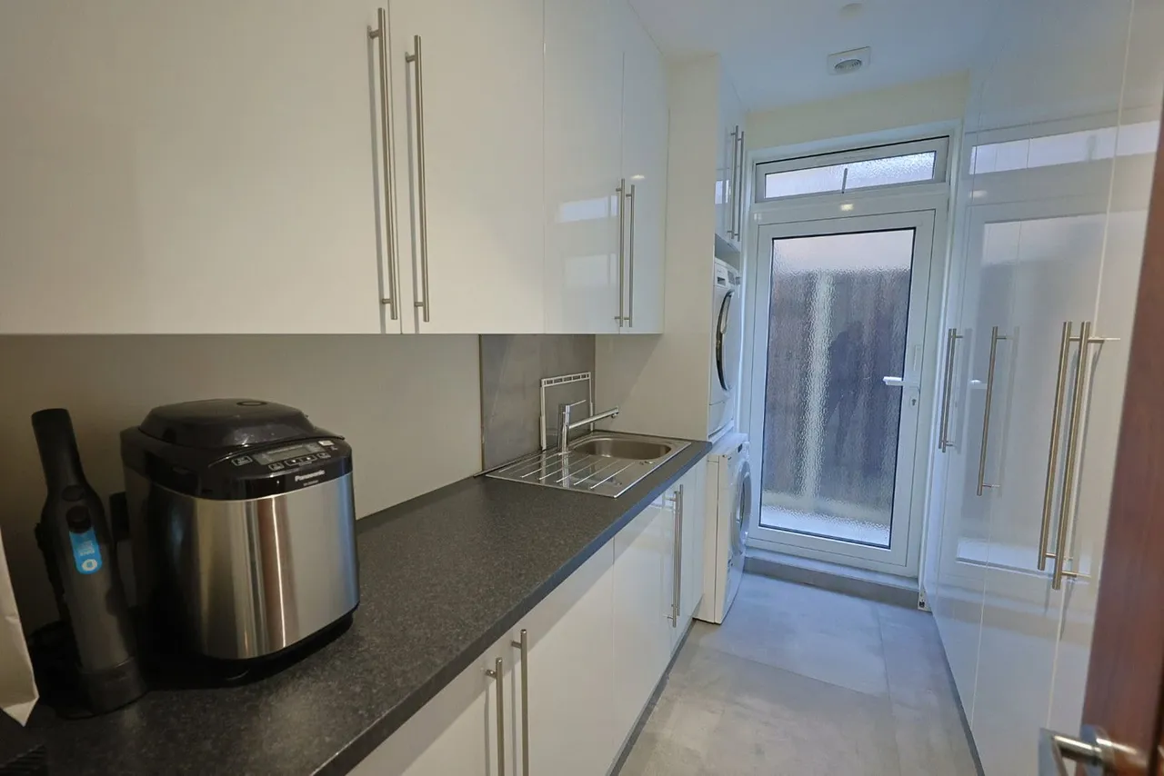Chestnut Avenue, Edgware, HA8, photo 7