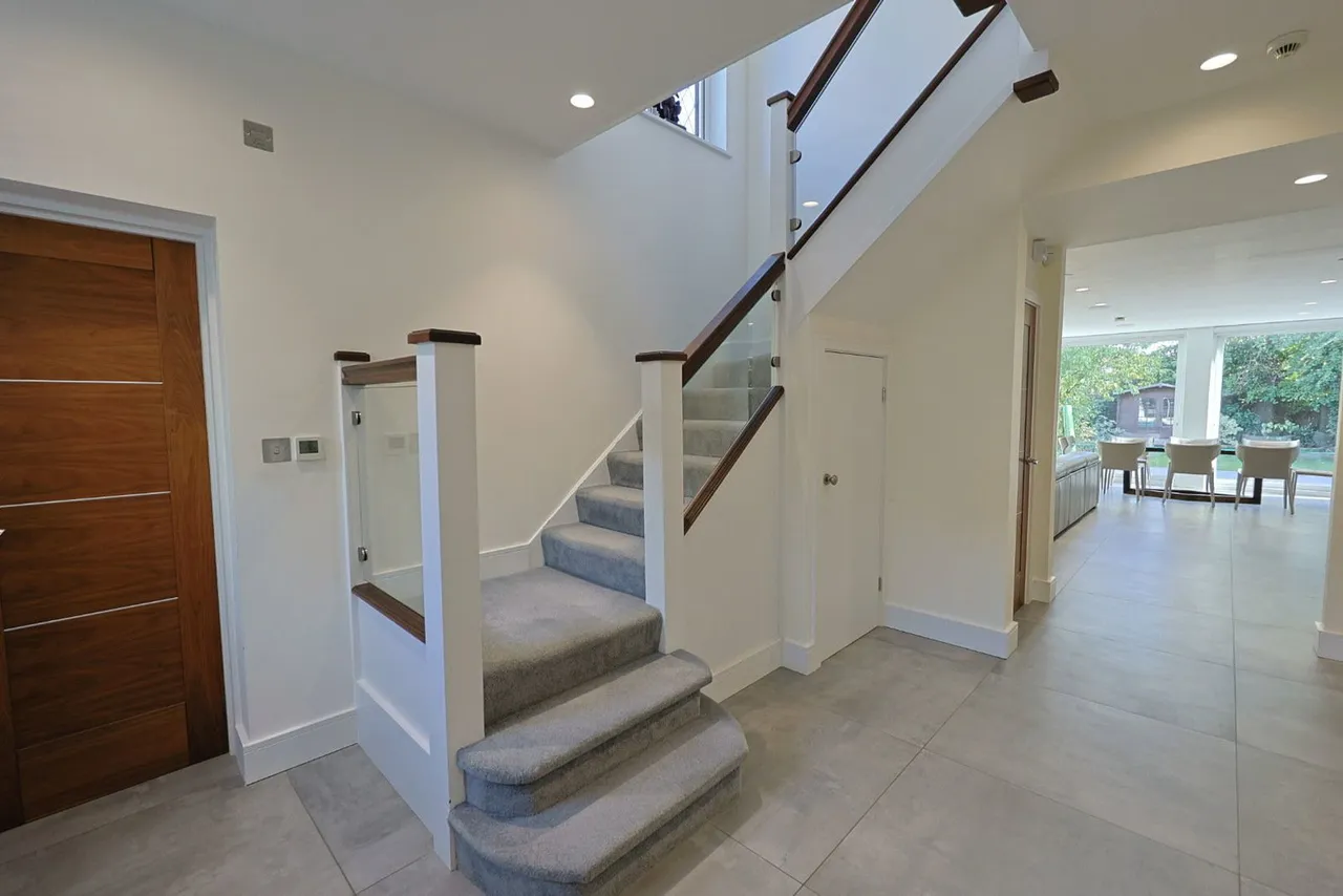 Chestnut Avenue, Edgware, HA8, photo 9