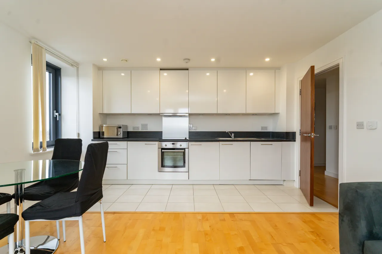Chartfield Avenue, London, SW15, photo 4