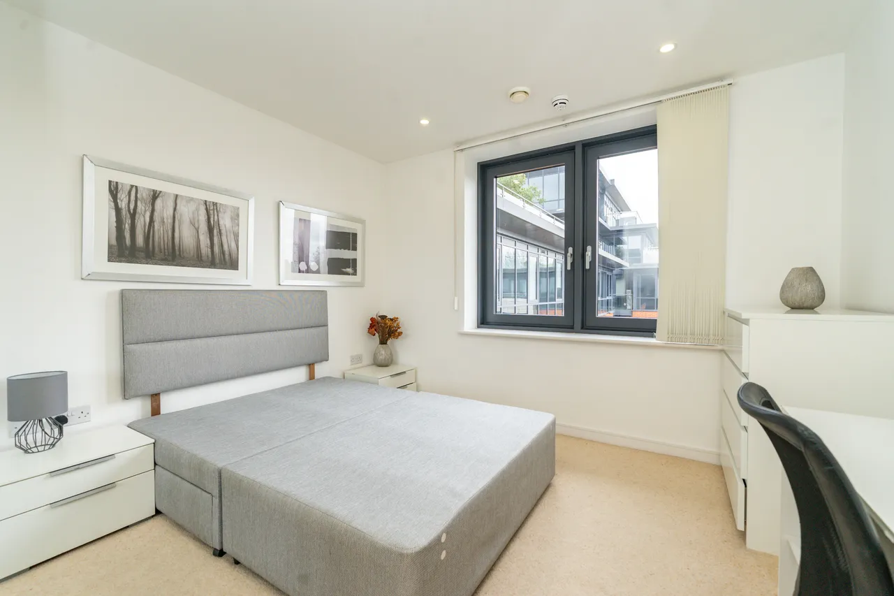 Chartfield Avenue, London, SW15, photo 11