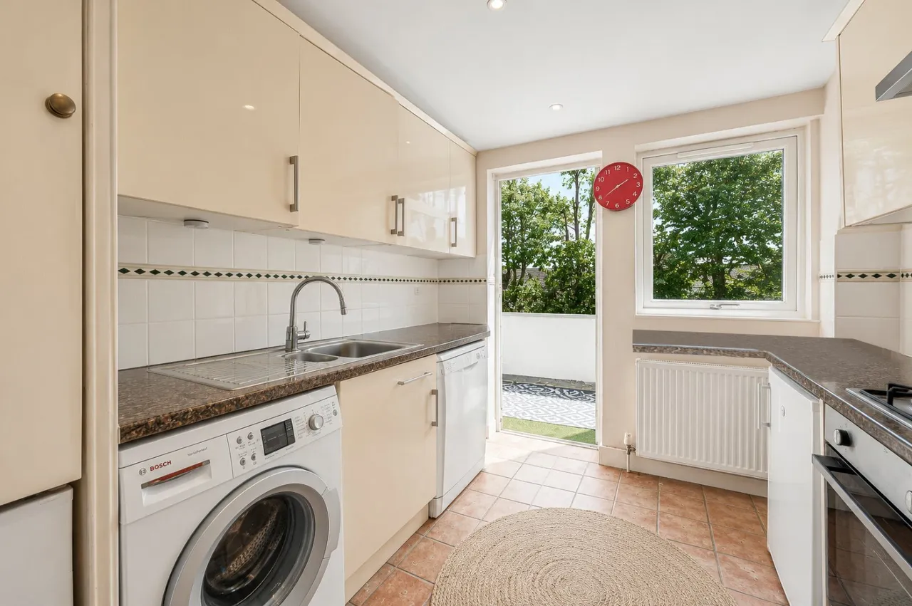 Franciscan Road, Tooting Bec London, SW17, photo 5
