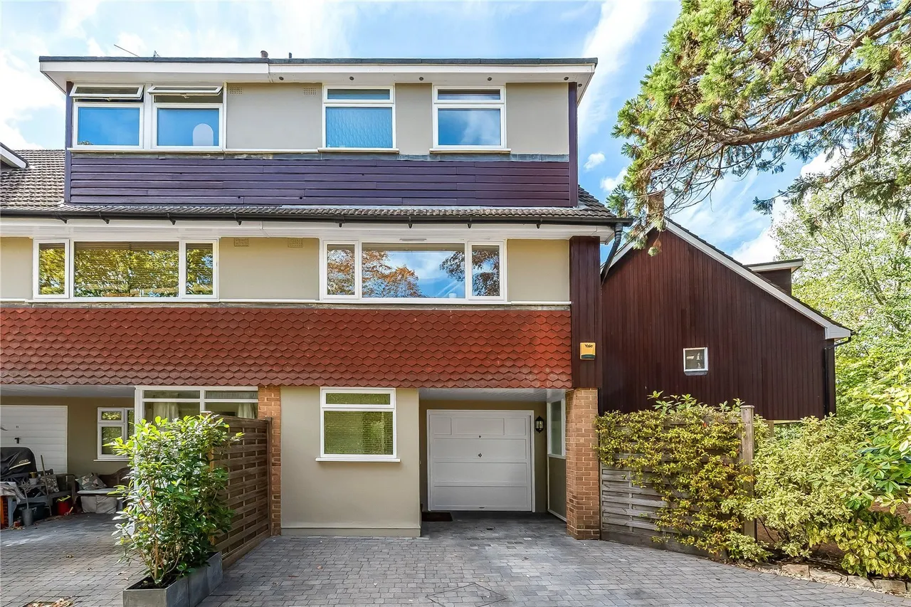 3 bed property for sale, Reigate Road, Reigate, RH2