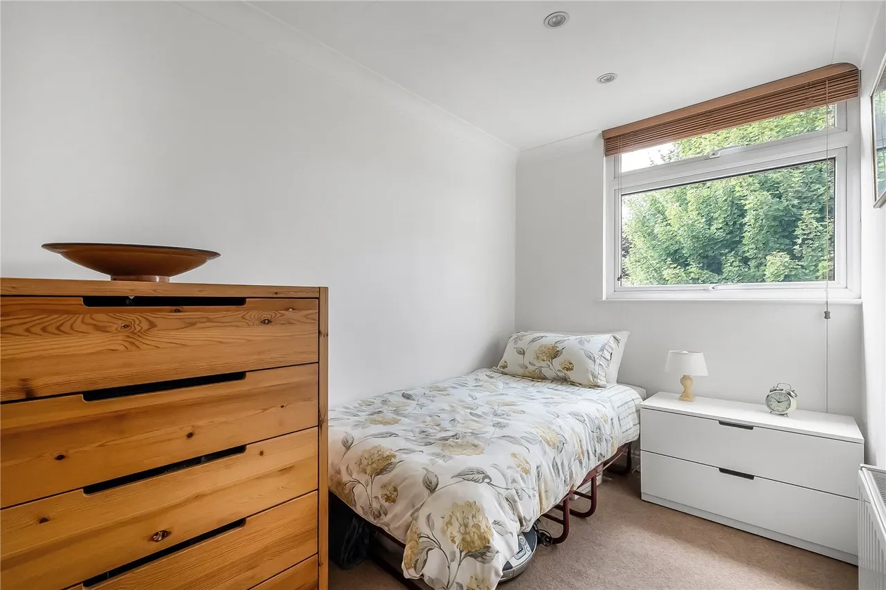 Reigate Road, Reigate, RH2, photo 9