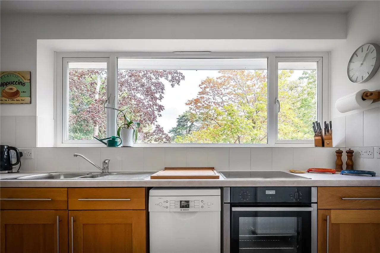 Reigate Road, Reigate, RH2, photo 6