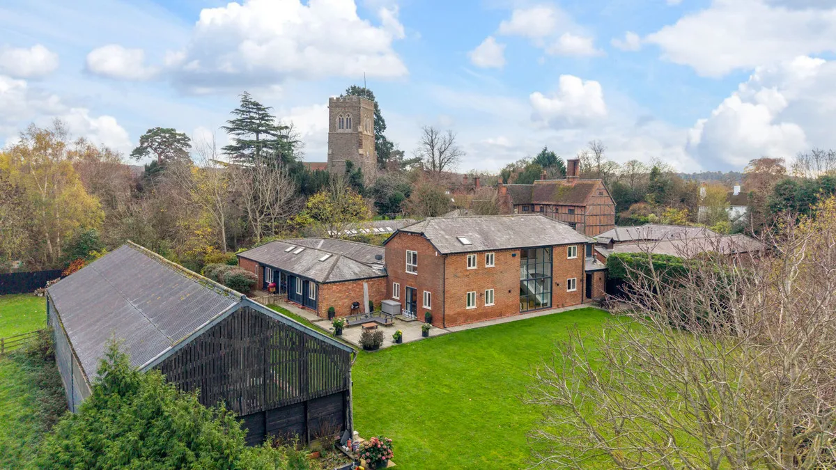 5 bed house for sale, Bedford, MK43