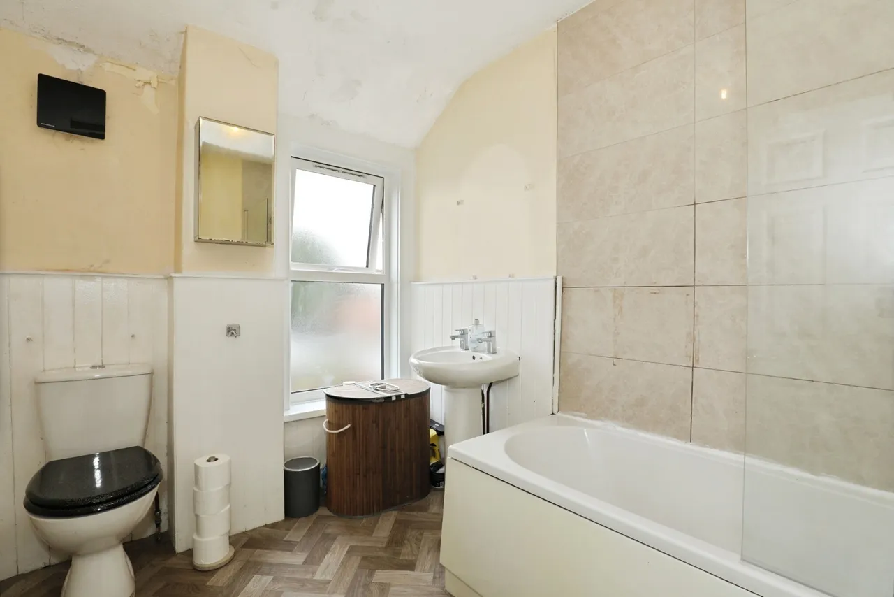 Stoneley Avenue, Crewe, Cheshire, CW1, photo 13