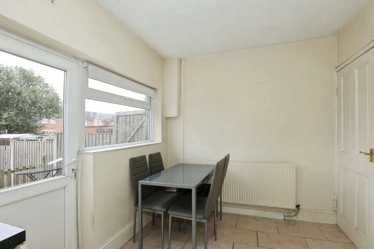 Stoneley Avenue, Crewe, Cheshire, CW1, photo 7