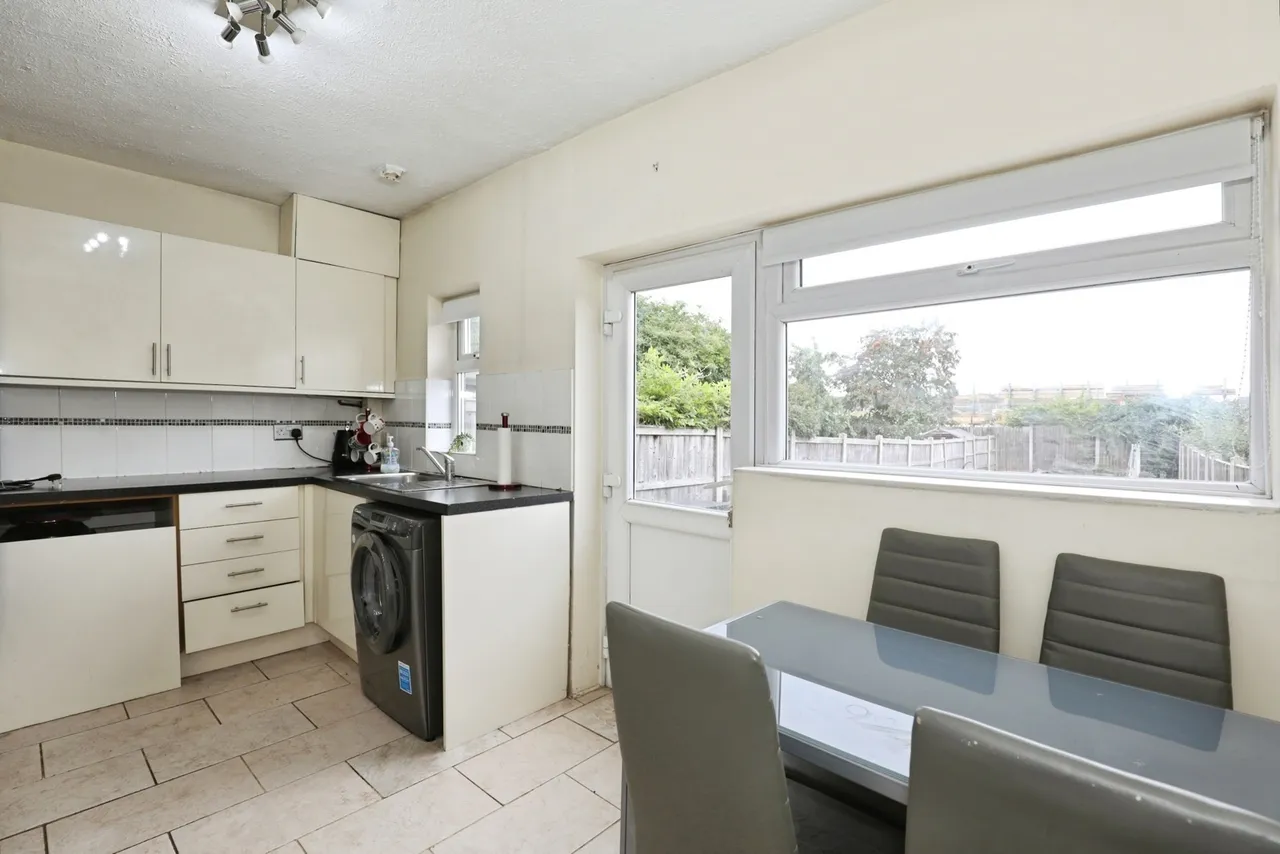 Stoneley Avenue, Crewe, Cheshire, CW1, photo 5