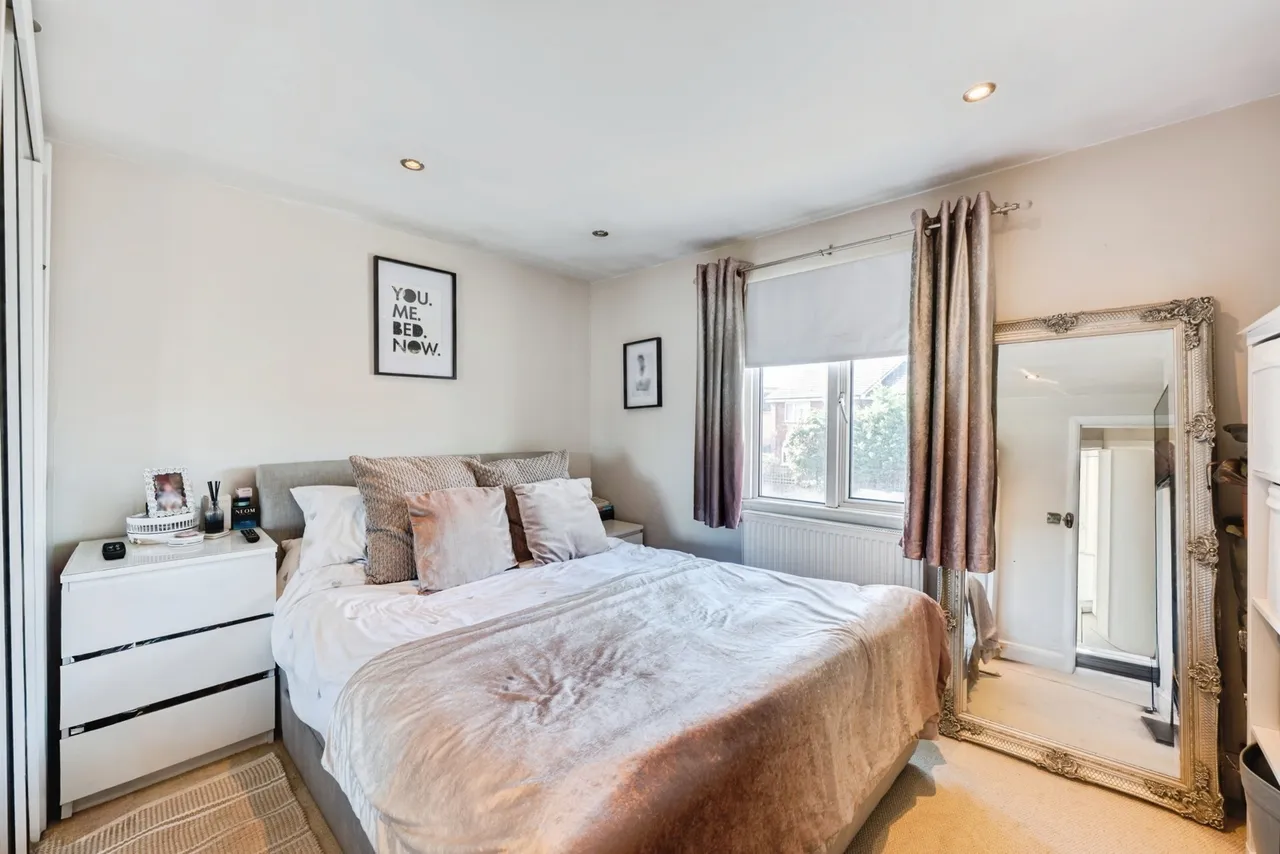 Kingston Road, Leatherhead, KT22, photo 8