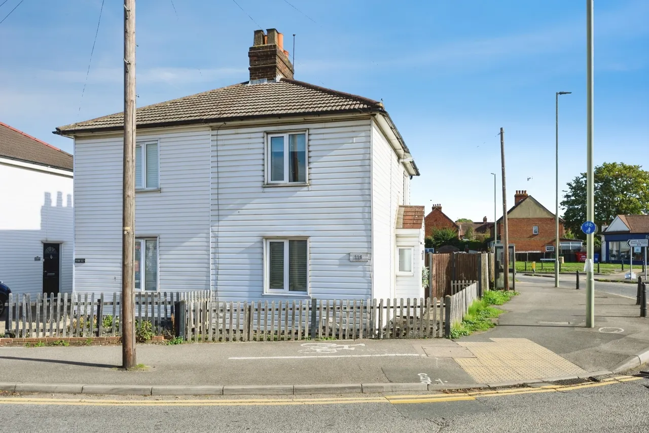 Kingston Road, Leatherhead, KT22, photo 10