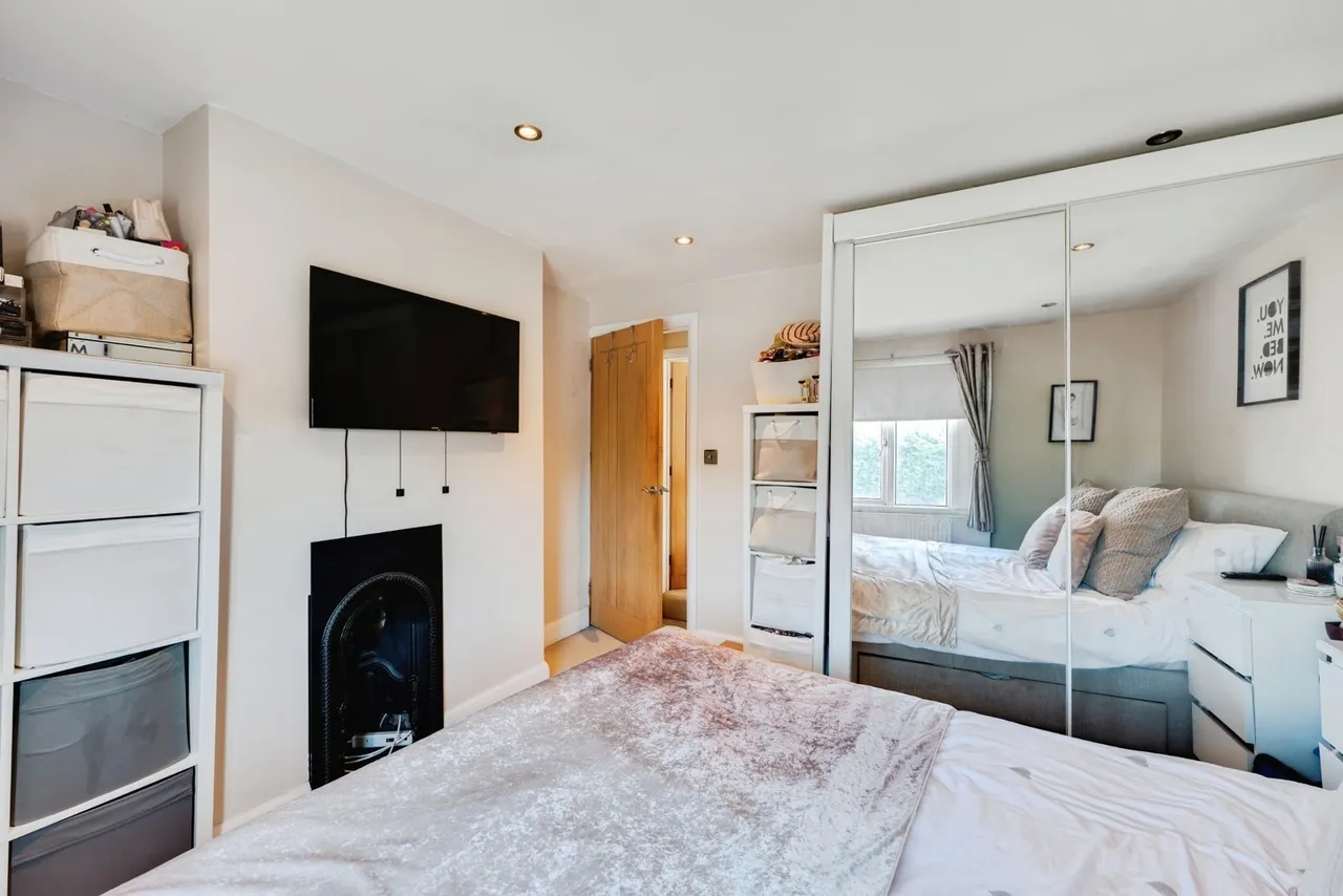 Kingston Road, Leatherhead, KT22, photo 13