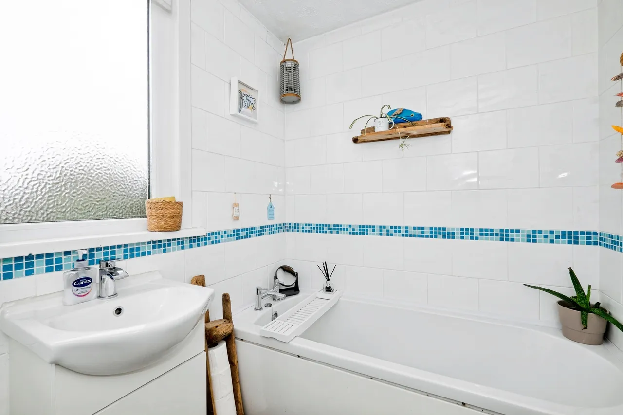 Trembel Road, Mullion, TR12, photo 15
