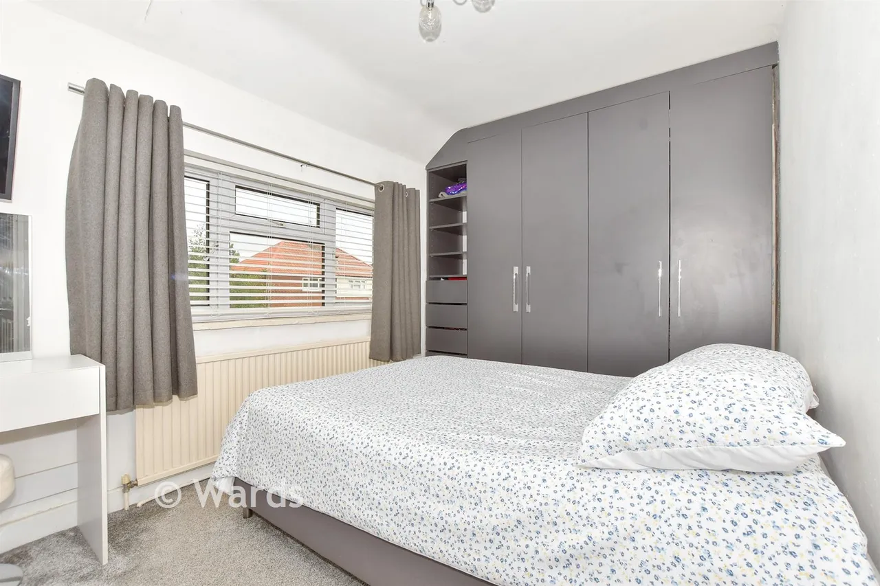 Redsull Avenue, Deal, CT14, photo 9