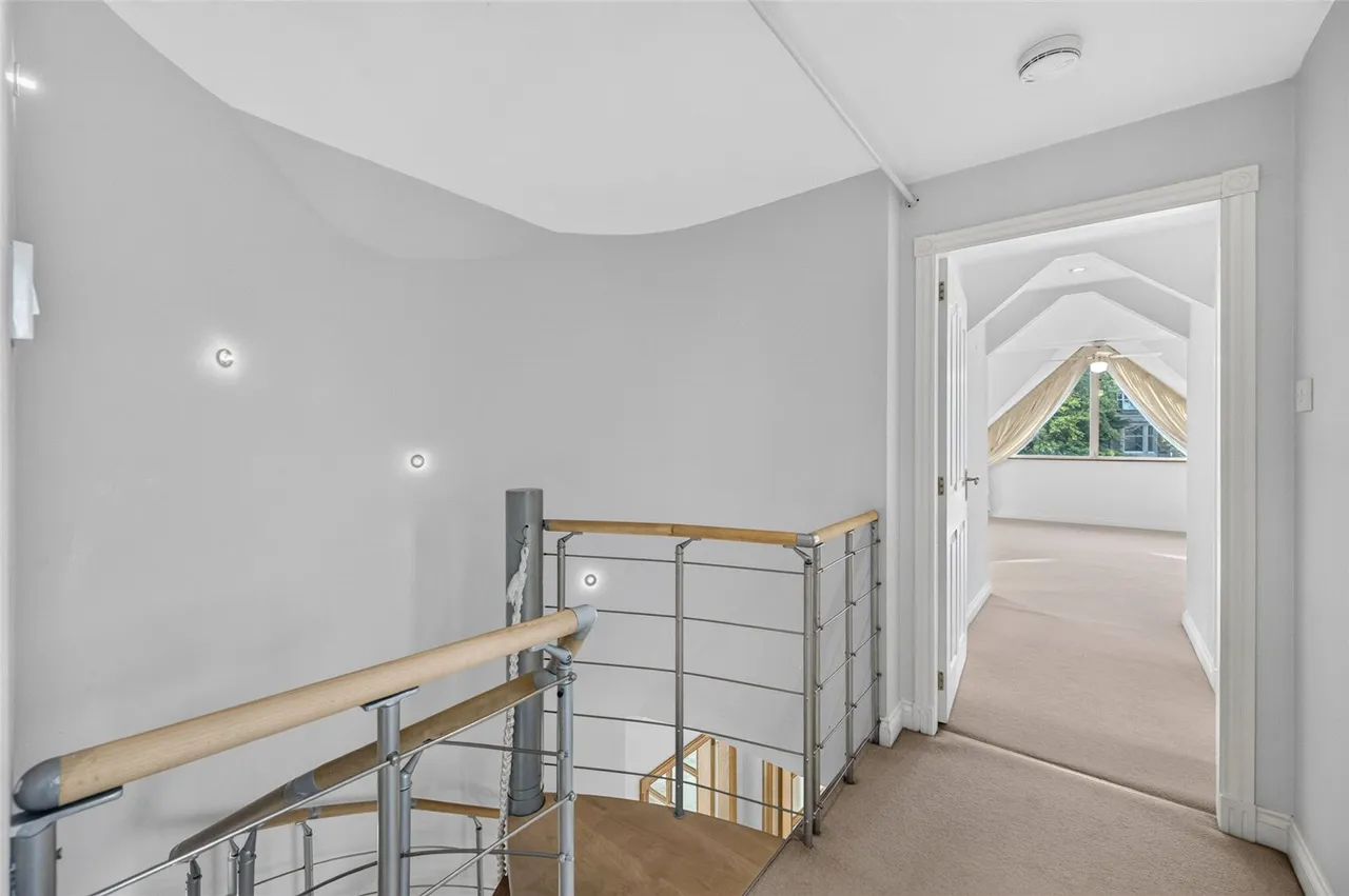 Raemoir Road, Banchory, AB31, photo 20