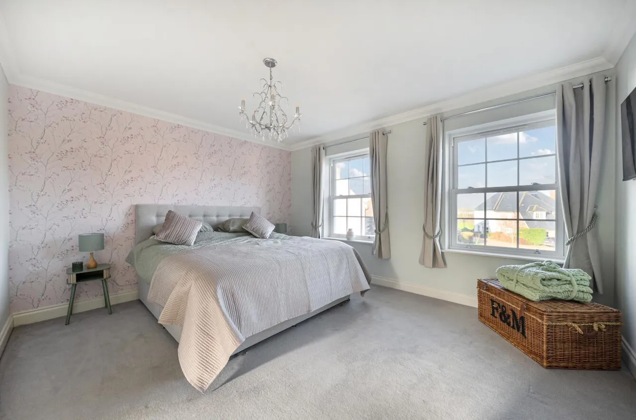 Acres, Semi-Rural Ditton, photo 20