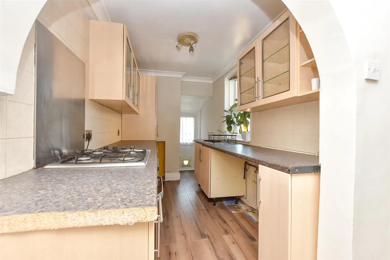 Acorn Street, Sheerness, ME12, photo 7